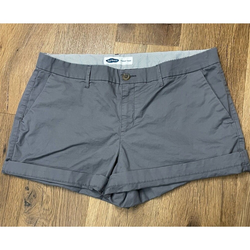 Old Navy Women's Gray Everyday Short Size 12 Cuffed Chino Cotton Blend